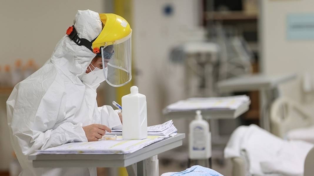 Çin'de yeni salgın: Hastaneler doldu taştı, okullar kapatıldı... 2