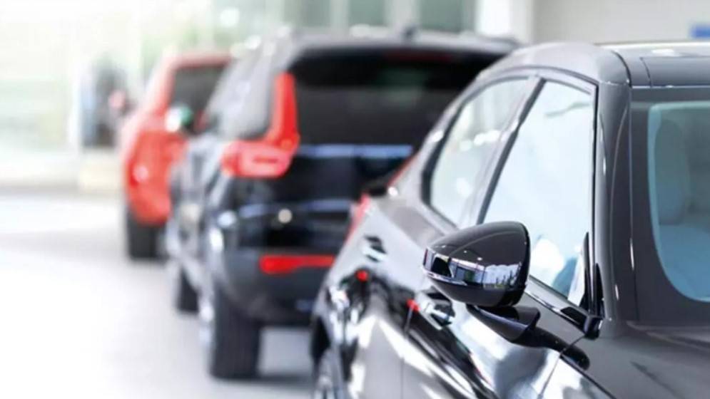 Sıfır araç almak isteyenler elinizi çabuk tutun! Zam için tarih belli oldu 5