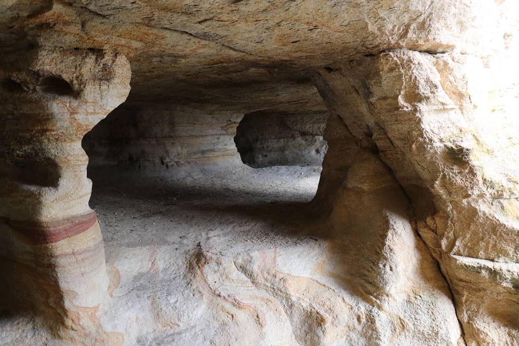 Herkes orayı Kapadokya sanıyor ama... Türkiye'nin öteki ucundaki turizm cenneti... Kimse keşfetmeden gidip gezin 10