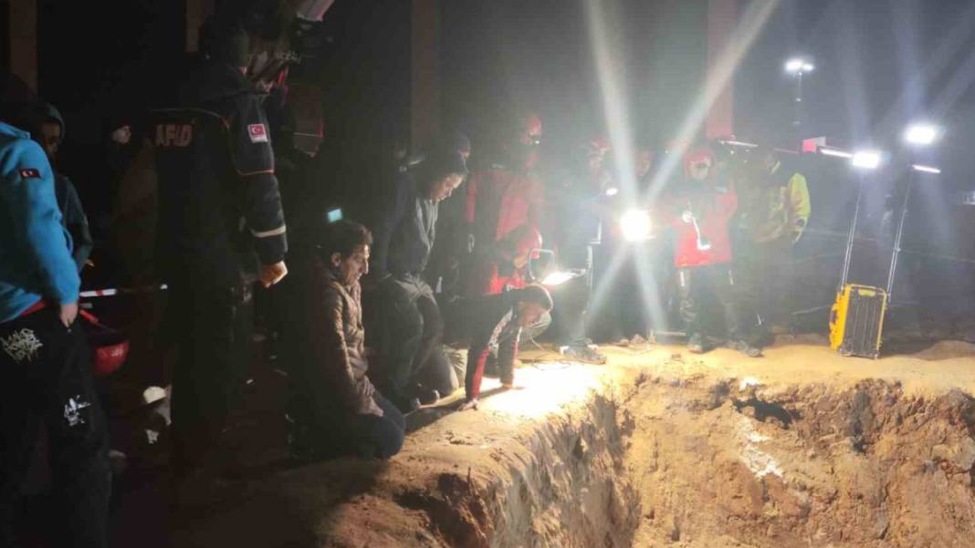 Tekirdağ’da fabrika inşaatında göçük: 1 işçi hayatını kaybetti, 1 işçi de 12 saat sonra kurtarıldı 4