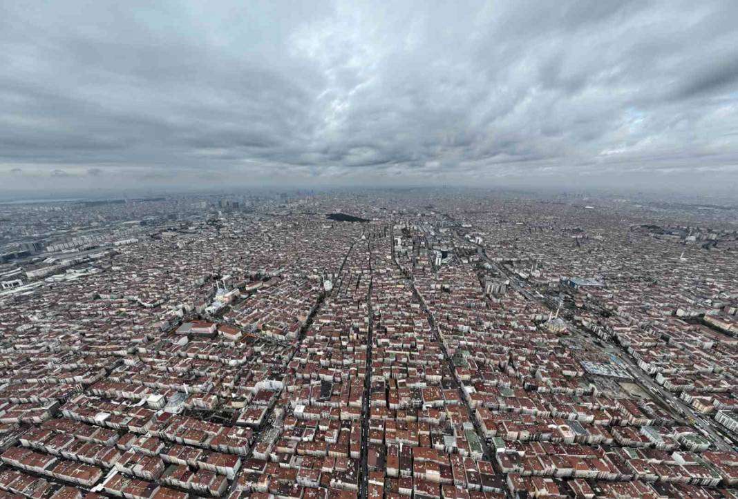 6 Şubat depremlerinin üzerinden henüz bir yıl bile geçmemişken... İstanbul üstü açık mezarlık 7