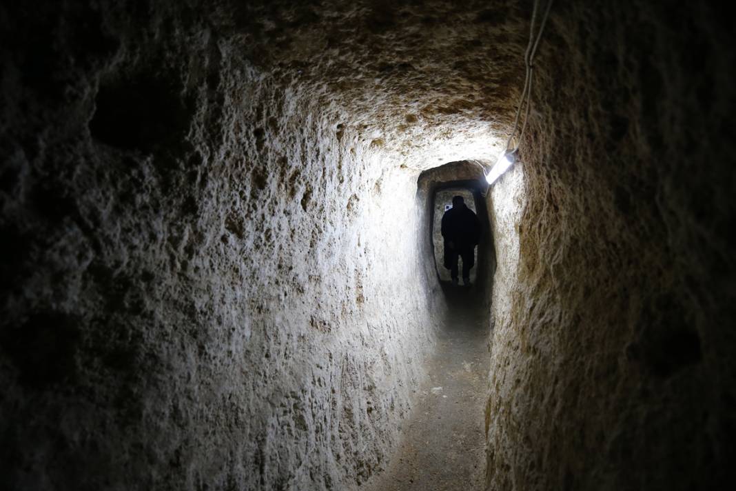 Konya'daki kazılar 8'inci yüzyıla ışık tutuyor: Birbirine tünellerle bağlı yeni yer altı şehri keşfedildi 13