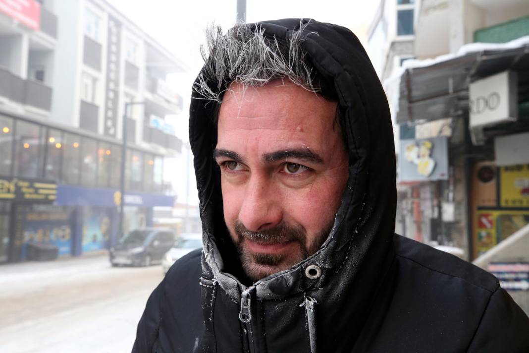 Ardahan buz kesti: Termometreler eksi 32'yi gösterdi 2