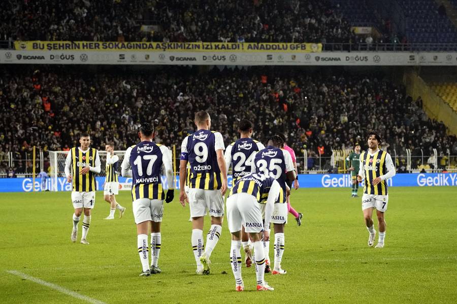 7-1'in ardından Fenerbahçe'de 2 ayrılık! Samandıra'da vedalaşma zamanı... 16