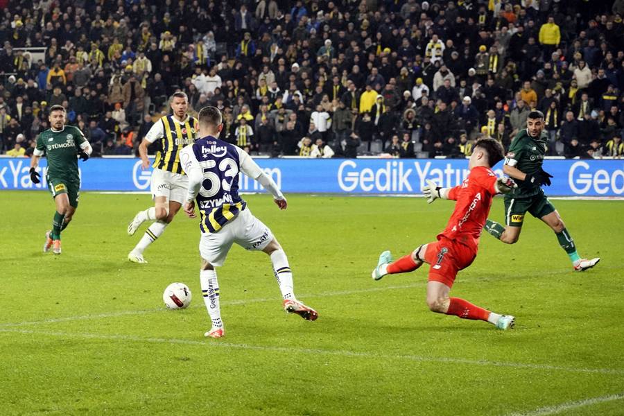 7-1'in ardından Fenerbahçe'de 2 ayrılık! Samandıra'da vedalaşma zamanı... 4