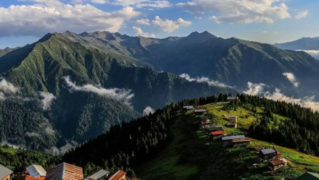 Emekli olan bavulunu buraya atacak! Kaplıcalar, deniz, göl ayağınızın altında: Buraya giden büyükşehirde nasıl yaşamışım diyor 7