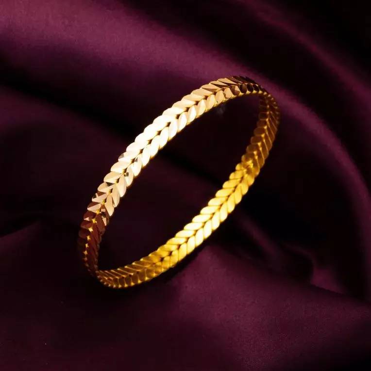 Ajda bilezikten sonra yeni moda! Başak bilezik modellerini gören eşine koşuyor: İşte başak bilezik fiyatları... 3