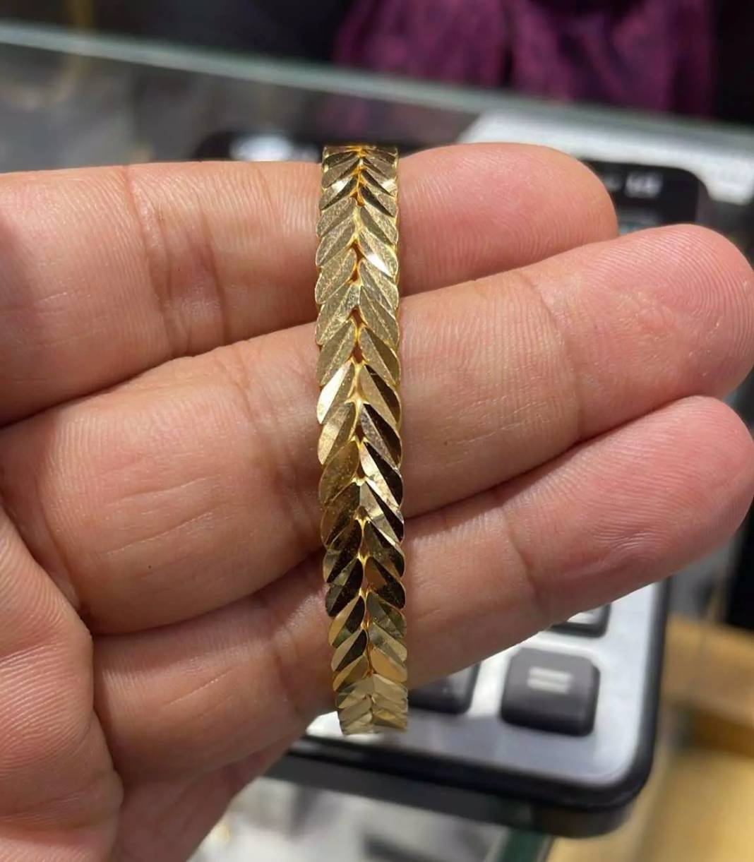 Ajda bilezikten sonra yeni moda! Başak bilezik modellerini gören eşine koşuyor: İşte başak bilezik fiyatları... 10