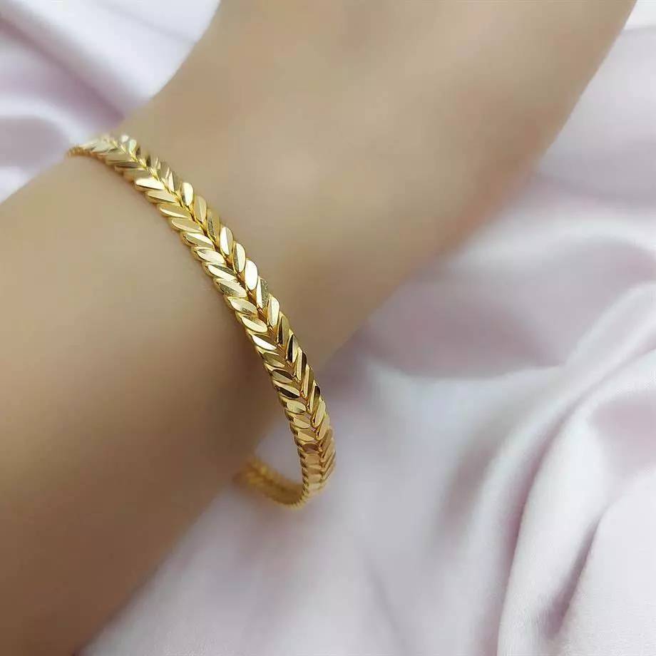 Ajda bilezikten sonra yeni moda! Başak bilezik modellerini gören eşine koşuyor: İşte başak bilezik fiyatları... 11