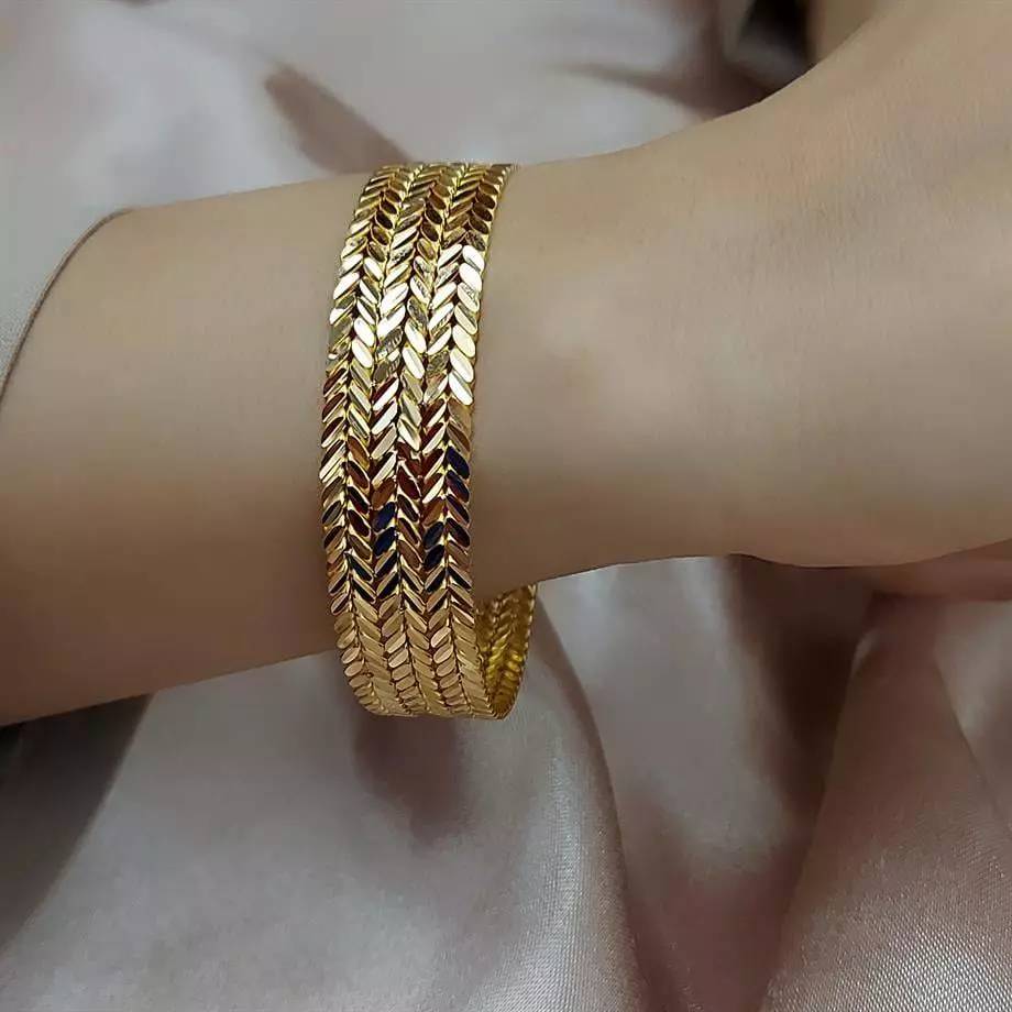 Ajda bilezikten sonra yeni moda! Başak bilezik modellerini gören eşine koşuyor: İşte başak bilezik fiyatları... 12