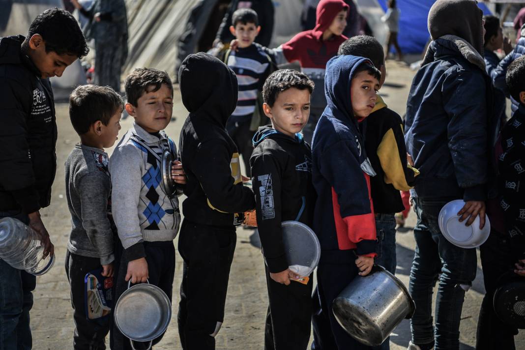 İsrail saldırısı altında yaşam mücadelesi: Gazzeliler 'şiddetli açlık' yaşıyor 7