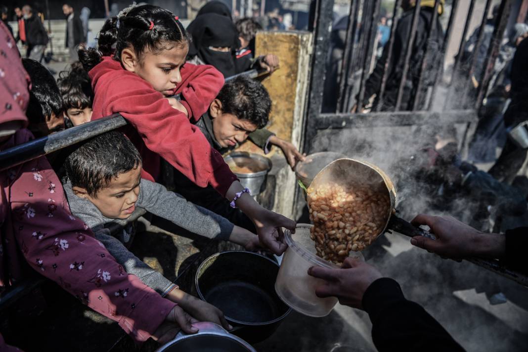 İsrail saldırısı altında yaşam mücadelesi: Gazzeliler 'şiddetli açlık' yaşıyor 3