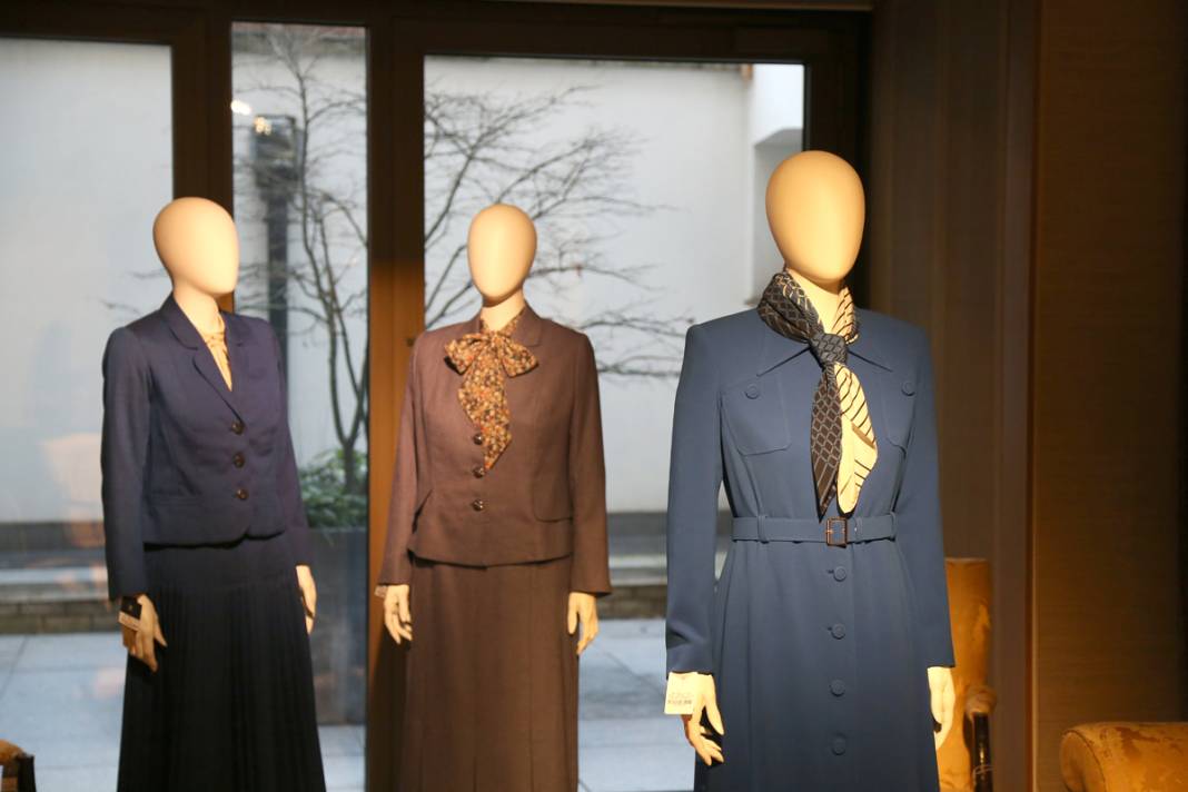 'The Crown'da kullanılan kıyafet ve aksesuarlar açık artırmada 5