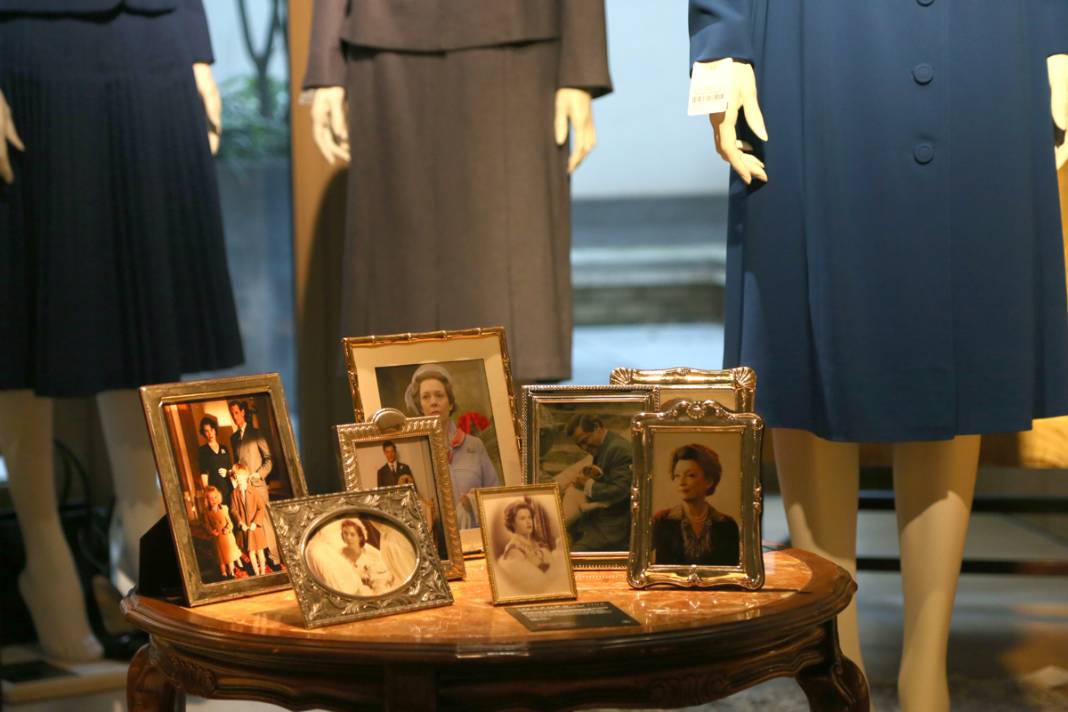 'The Crown'da kullanılan kıyafet ve aksesuarlar açık artırmada 4