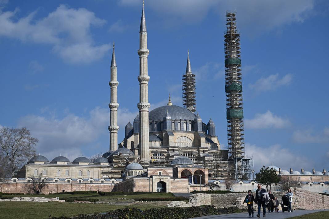 Selimiye'de eş zamanlı restorasyon 2