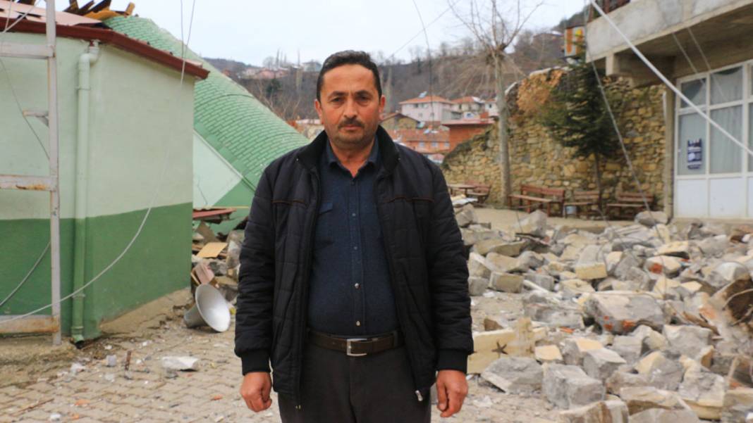 Tokat'ta deprem sonrasını andıran görüntüler: Peş peşe heyelanlar, köyü ikiye böldü 5