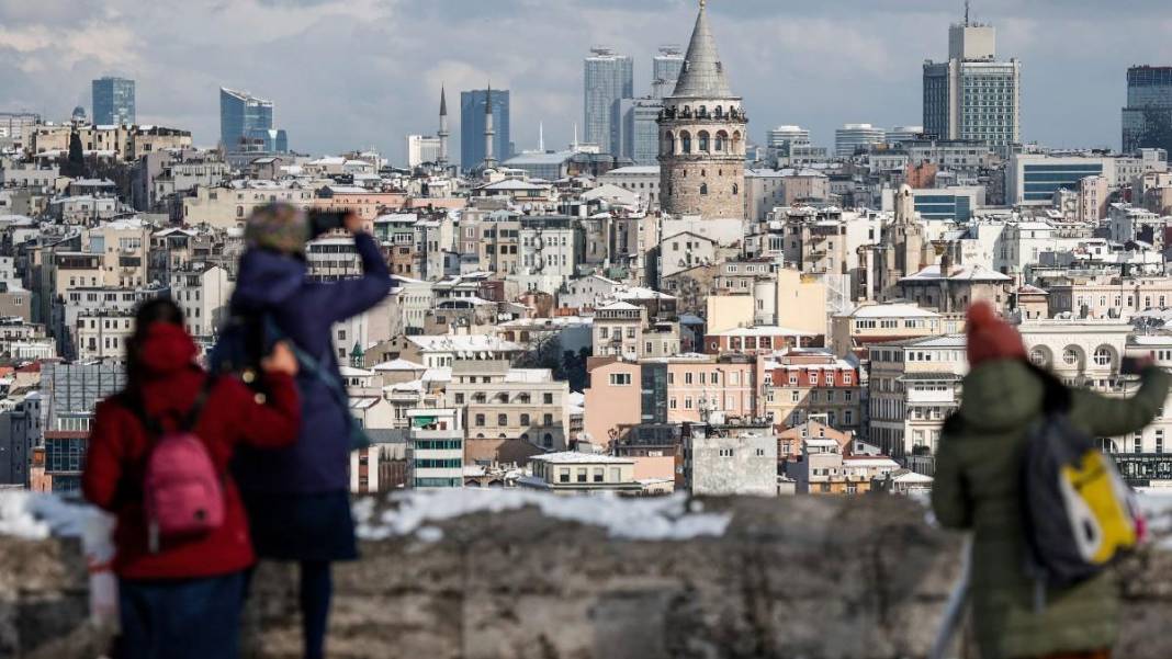 Yabancıların tersine göçü sürüyor: 250 binden fazla oturma izni iptal edildi 2