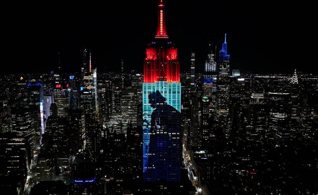 Star Wars karakterleri Empire State binasına yansıtıldı 2