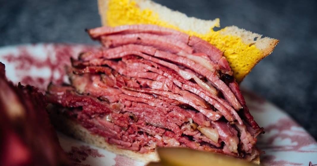 Dünyanın en iyi sandviçleri sıralandı! Türkiye birinci oldu: Biz dönüp onun yüzüne bakmıyoruz bile 6