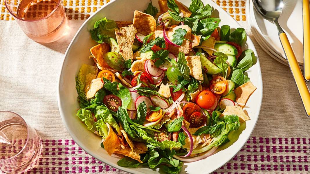 Kısır dünyanın en iyilerinden çıktı! Dünyanın en iyi salataları sıralandı: Gün tabağının olmazsa olmazı bakın kaçıncı sırada 3