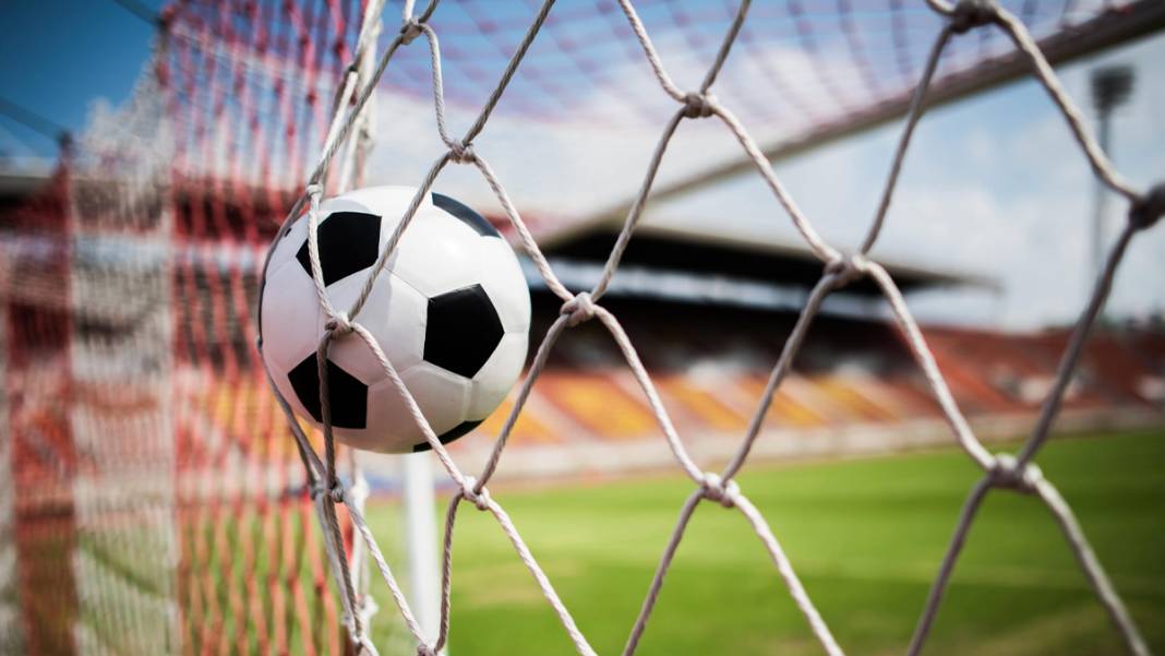 Avrupa'nın en iyi takımları belli oldu: İlk 20'de Türkiye'den 2 kulüp var 1