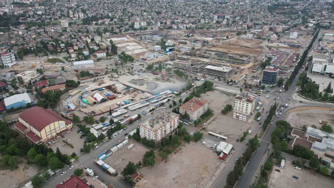 Kahramanmaraş 15 ay sonra görüntülendi! Enkaz hâlâ kalkmadı 2