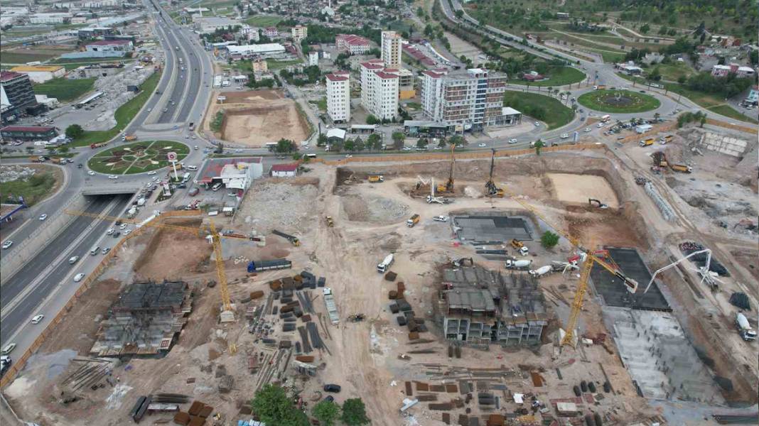 Kahramanmaraş 15 ay sonra görüntülendi! Enkaz hâlâ kalkmadı 4