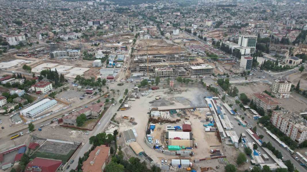 Kahramanmaraş 15 ay sonra görüntülendi! Enkaz hâlâ kalkmadı 3