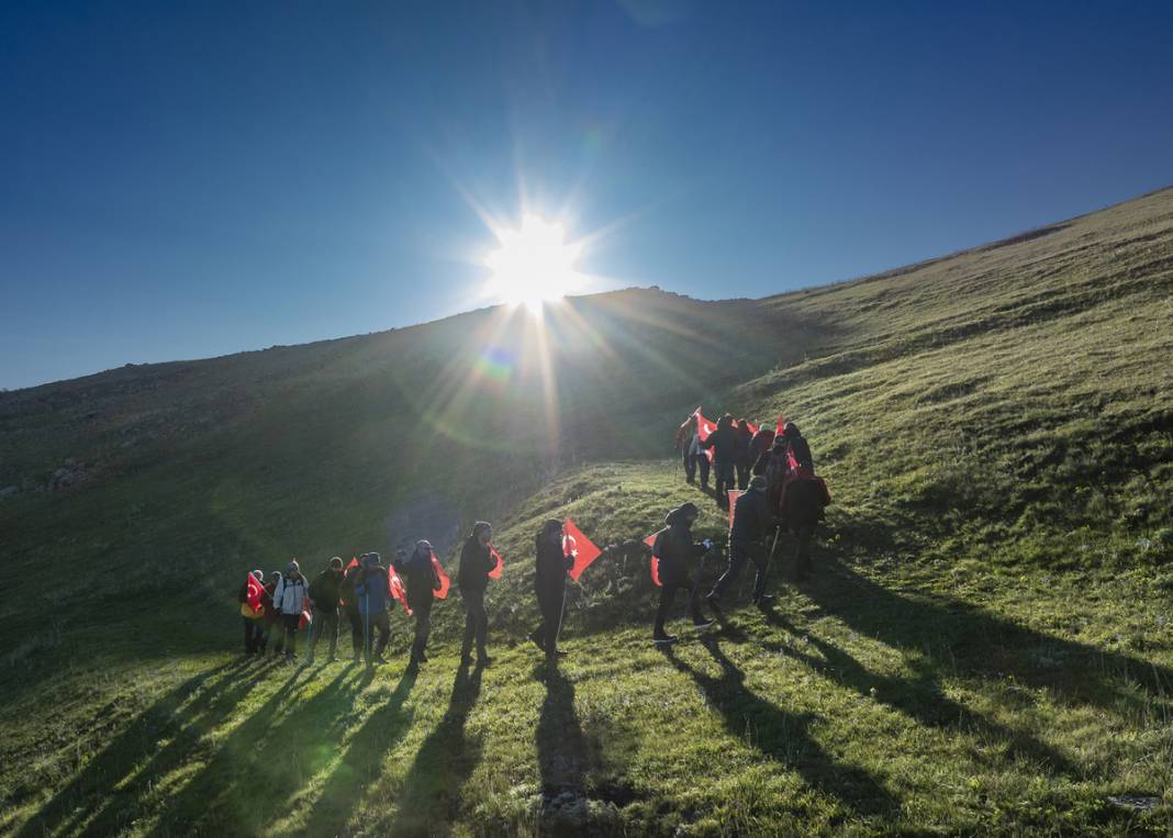 Yahni Dağı'nın zirvesinde 19 Mayıs coşkusu! 8