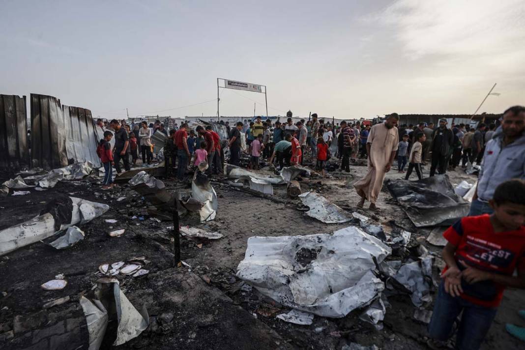 Refah'taki bombalı saldırıda onlarca kişi ölmüştü: Felaketin boyutu gün ağarınca ortaya çıktı 9