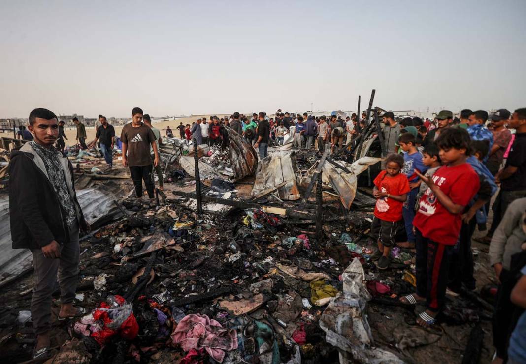 Refah'taki bombalı saldırıda onlarca kişi ölmüştü: Felaketin boyutu gün ağarınca ortaya çıktı 7