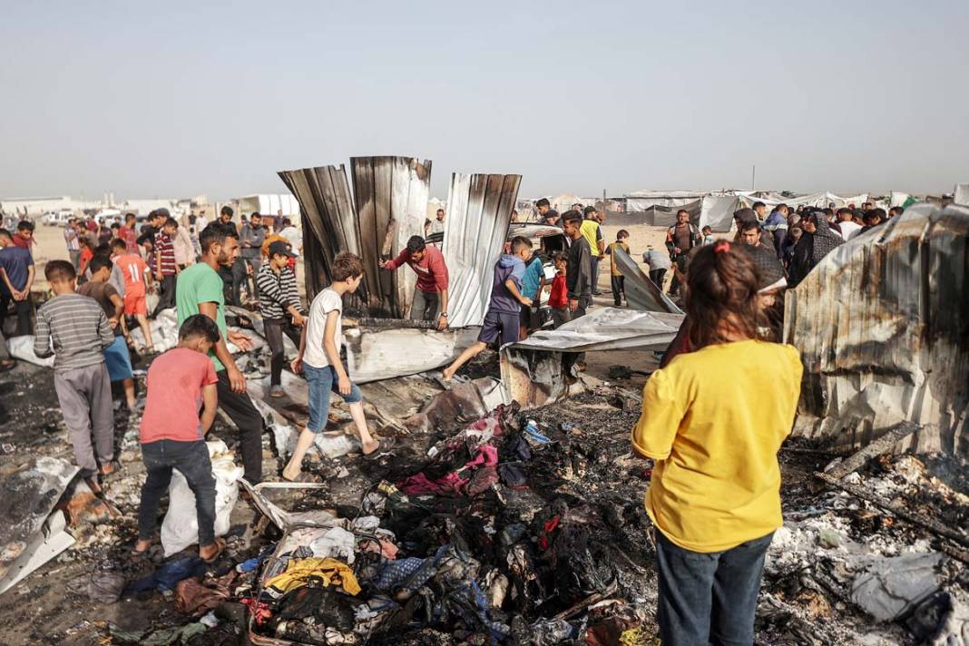 Refah'taki bombalı saldırıda onlarca kişi ölmüştü: Felaketin boyutu gün ağarınca ortaya çıktı 4