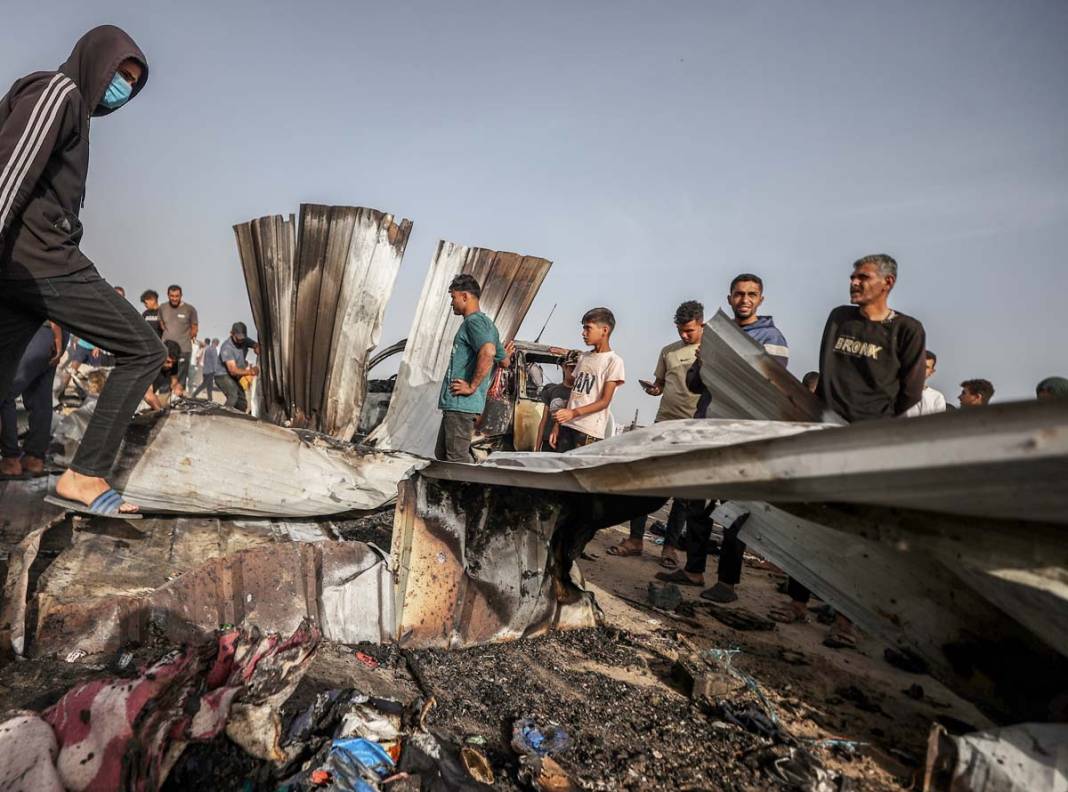 Refah'taki bombalı saldırıda onlarca kişi ölmüştü: Felaketin boyutu gün ağarınca ortaya çıktı 2