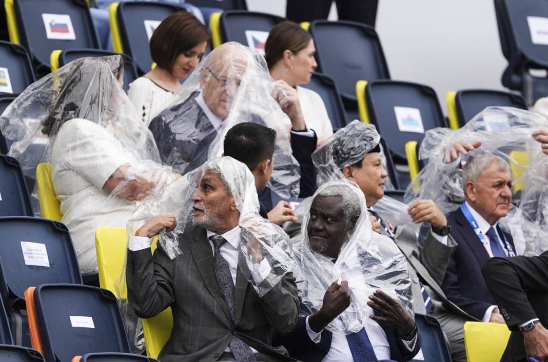 Olimpiyatlarda sağanak sürprizi liderleri zorladı 1