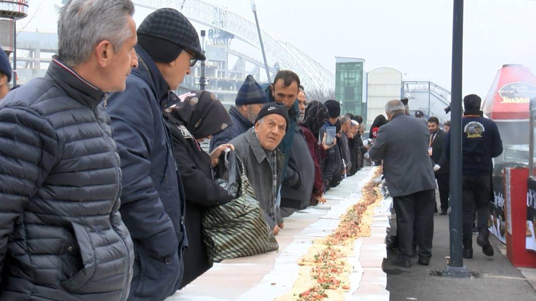 Ankara’da 'Adana lezzetleri': 106 metrelik kebap 3 dakikada bitti 8