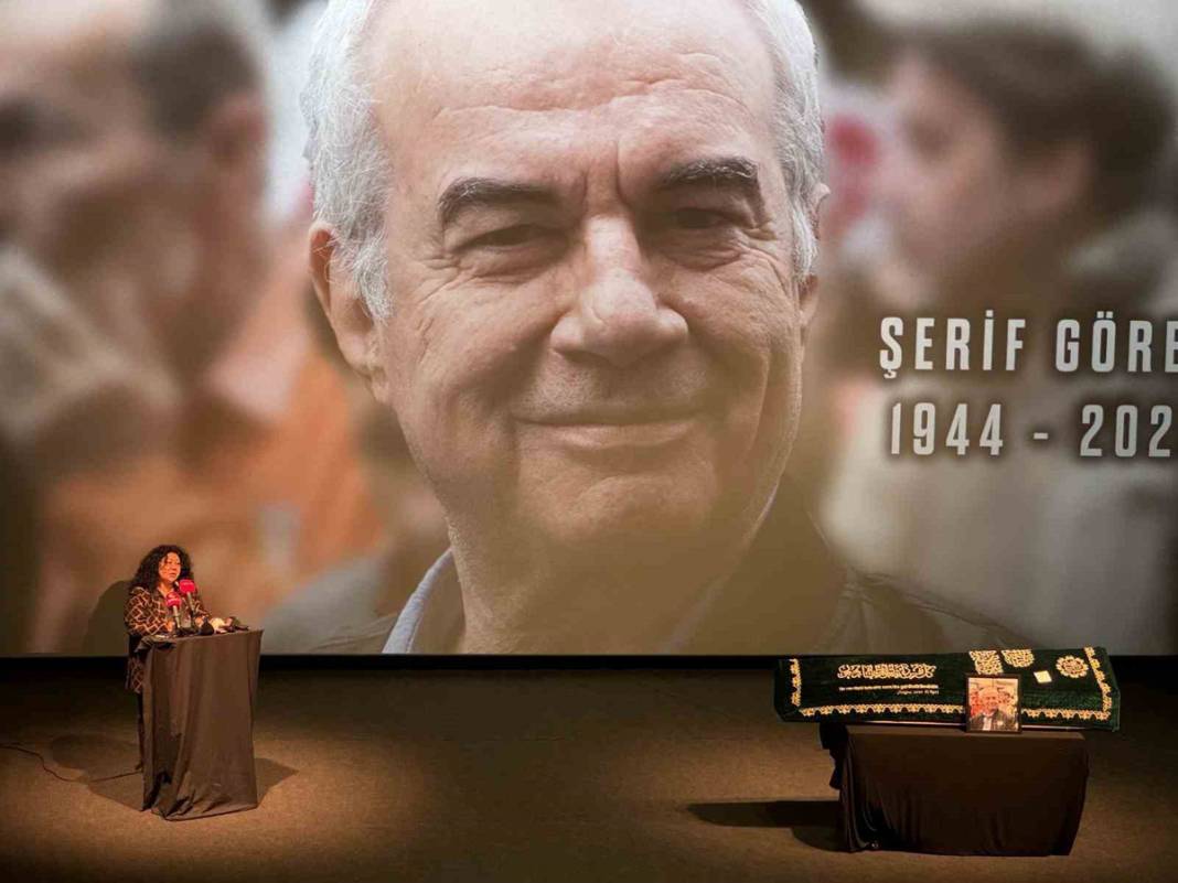 Yönetmen Şerif Gören için Atlas Sineması'nda tören 1