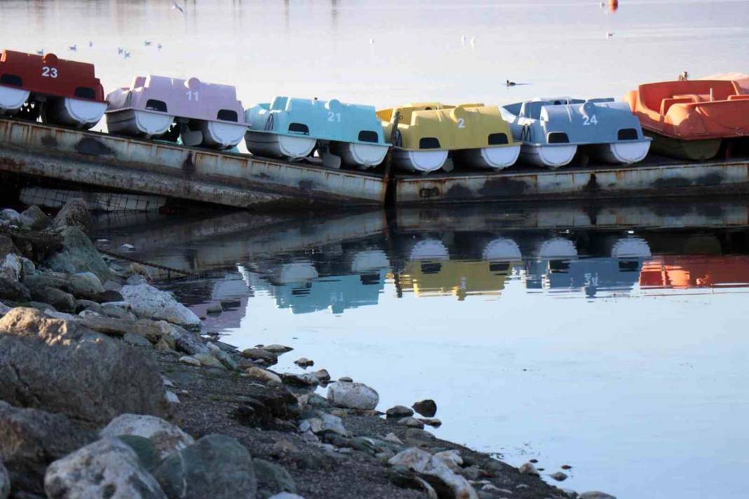 Sapanca Gölü alarm veriyor: Su seviyesi son 5 yılın en düşüğünde 10