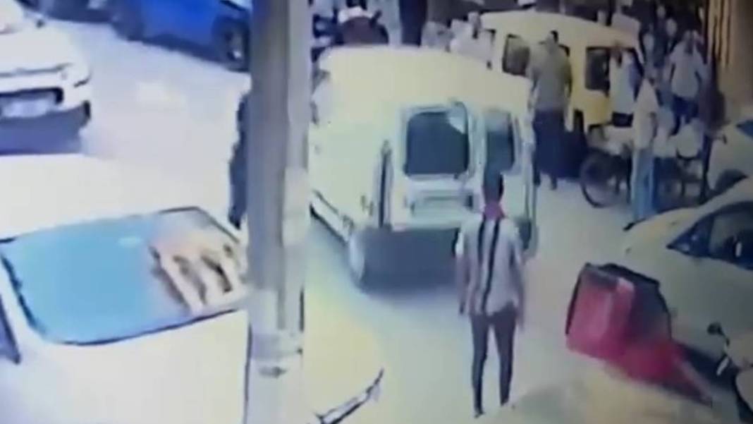 Trafikte kadına şiddet! Saldırgan aynayı kırıp tehdit etti, duruşma 9 ay sonrasına ertelendi 3