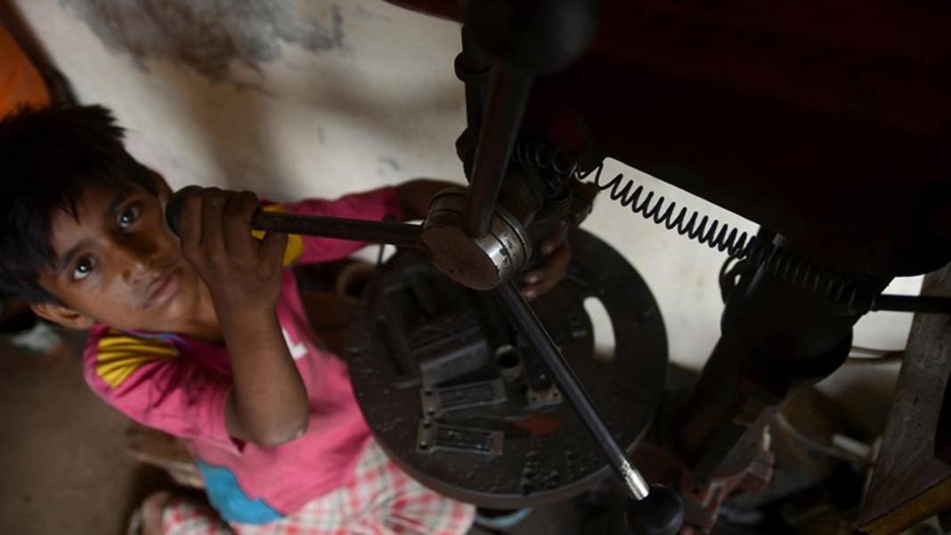 Otuz yıl içinde mevcut 50 milyona milyonlarcası katılacak: Kölelik modernleşerek geri dönüyor 4