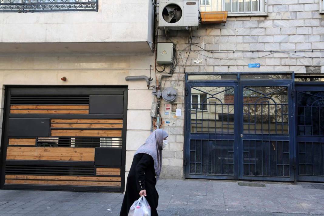 Tahran’da hava kirliliğine karşı olağanüstü önlem: Okullar ve idari kurumlar tatil edildi 1