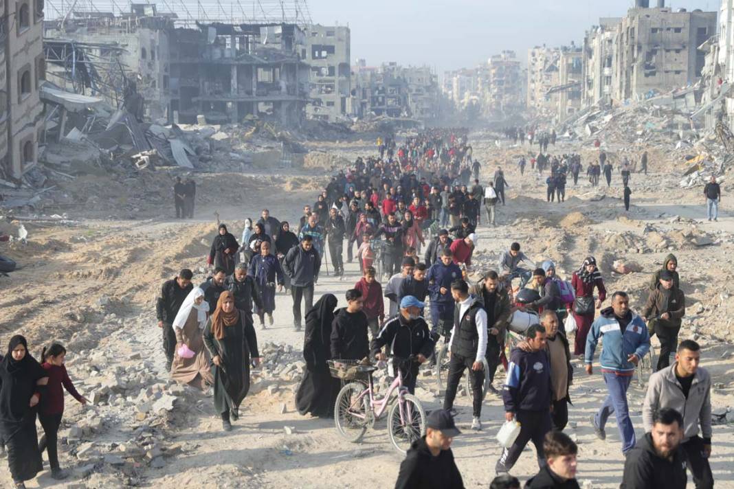 Ateşkesin ardından Filistinliler evlerine dönüyor 6