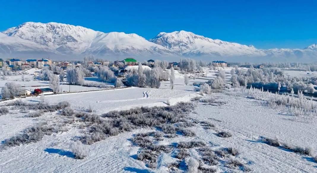 Ovacık'ta büyüleyici kış manzarası 7