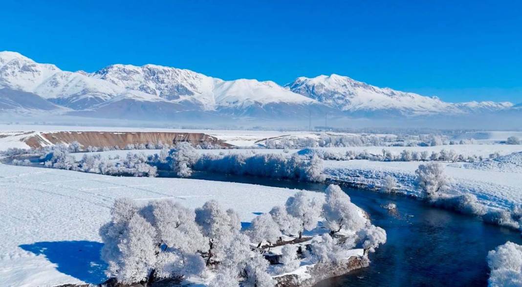 Ovacık'ta büyüleyici kış manzarası 5