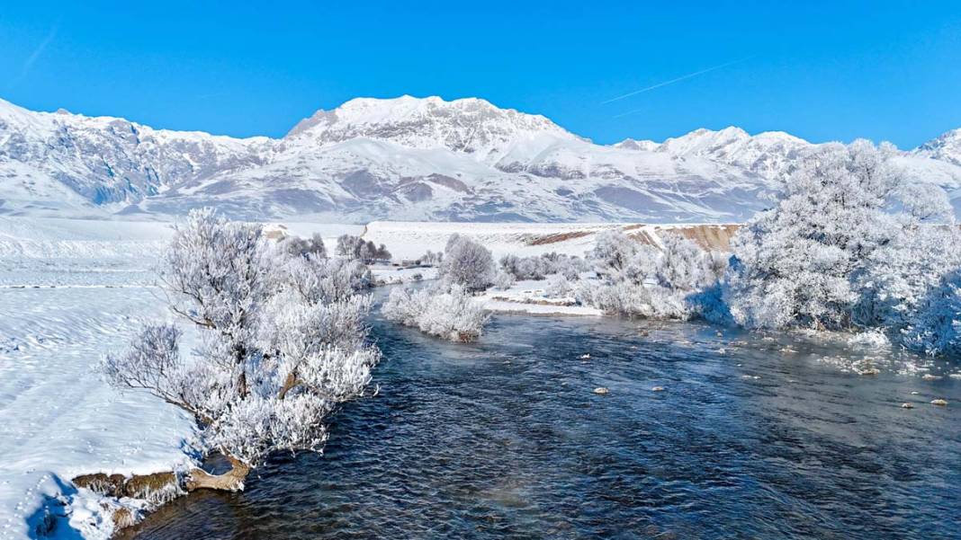 Ovacık'ta büyüleyici kış manzarası 4