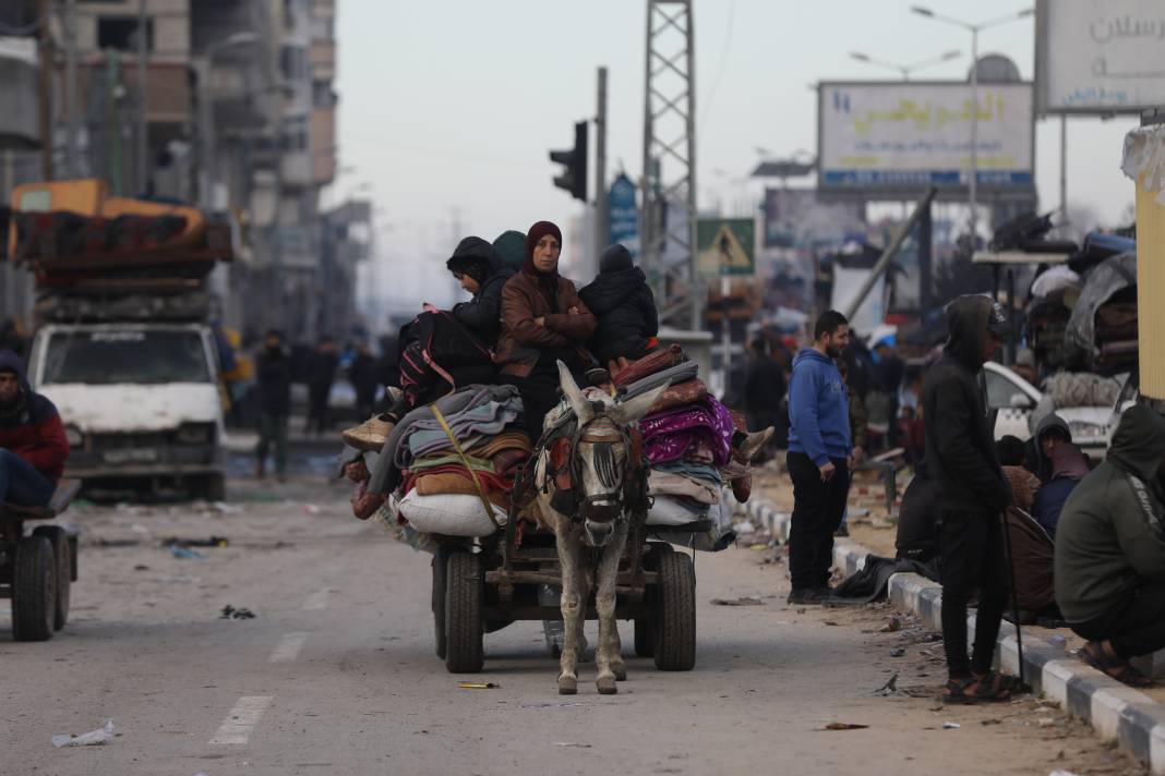 Gazzeliler kuzeye dönmek için bekliyor 15