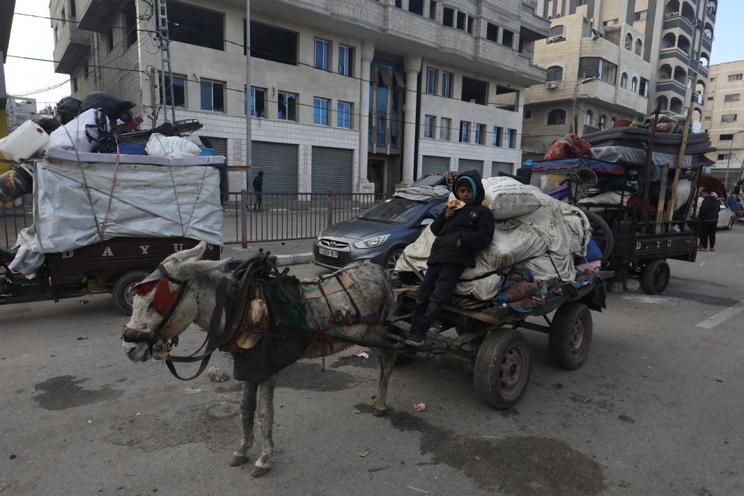 Gazzeliler kuzeye dönmek için bekliyor 16