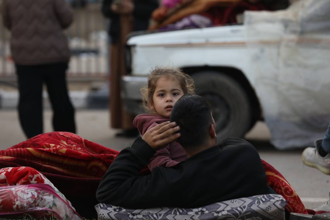 Gazzeliler kuzeye dönmek için bekliyor 10