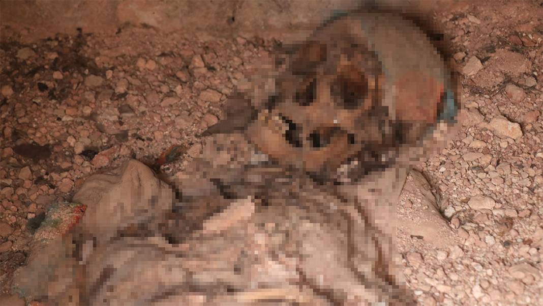 Katliamın izleri ortaya çıkıyor! Halep'te yine ceset kalıntıları bulundu 2