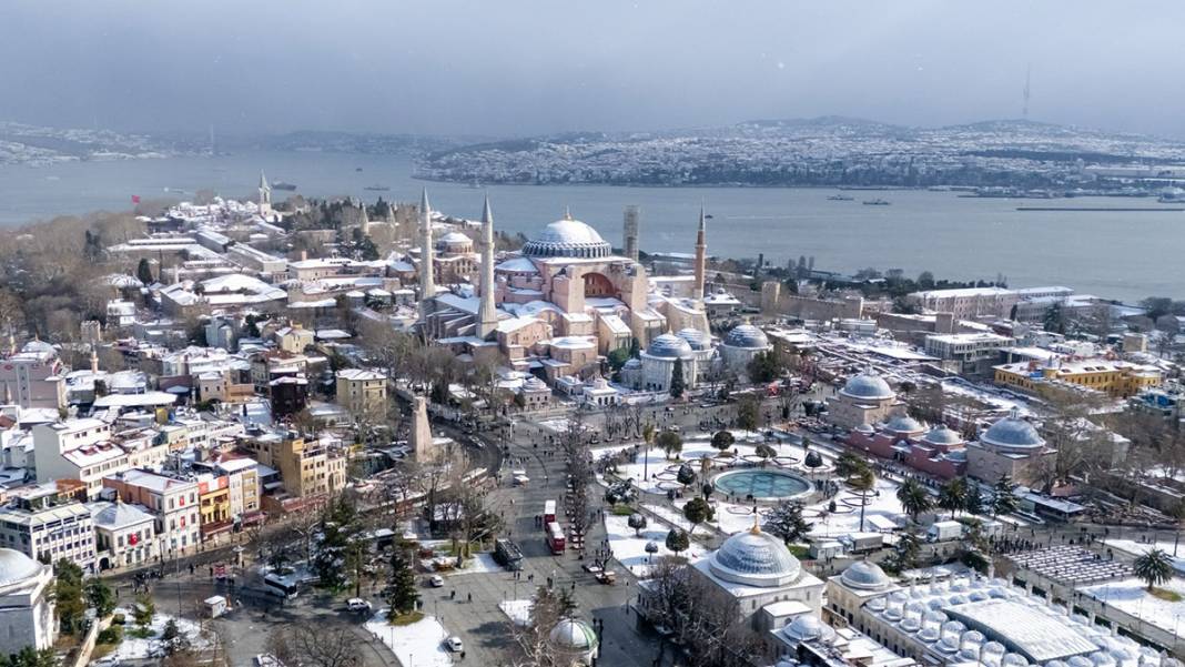 Görüntüler mest etti! İstanbul'da kartpostallık manzara 4