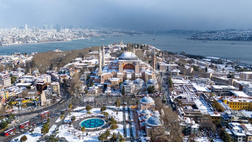 Görüntüler mest etti! İstanbul'da kartpostallık manzara 2